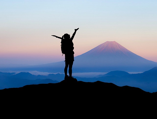 backpacker-3338589_640-pnl